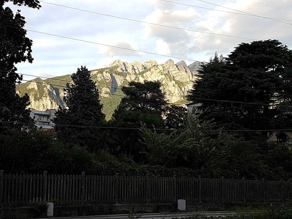 Appartamento Basic Zona Lago Lecco Exterior foto